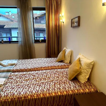 Bright Mountain View Penthouse - 300mbps Wi-fi Bansko