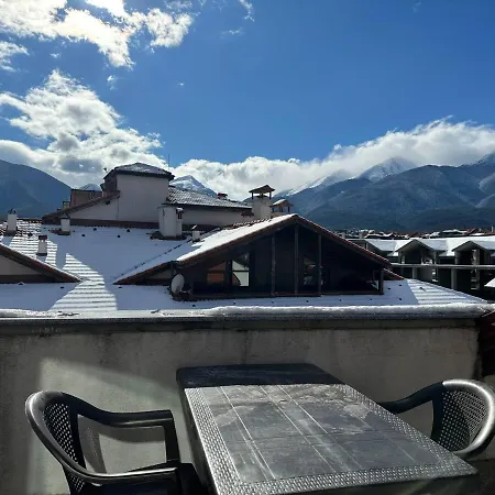 Apartment Bright Mountain View Penthouse - 300mbps Wi-fi