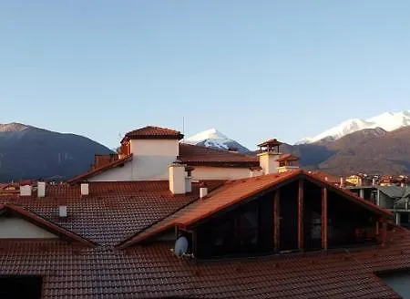 Bright Mountain View Penthouse - 300mbps Wi-fi * Bansko