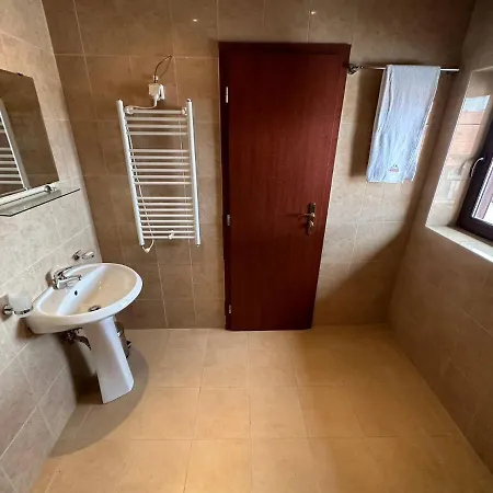 Apartment Bright Mountain View Penthouse - 300mbps Wi-fi