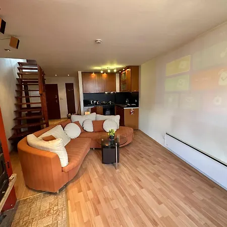 Bright Mountain View Penthouse - 300mbps Wi-fi Bansko
